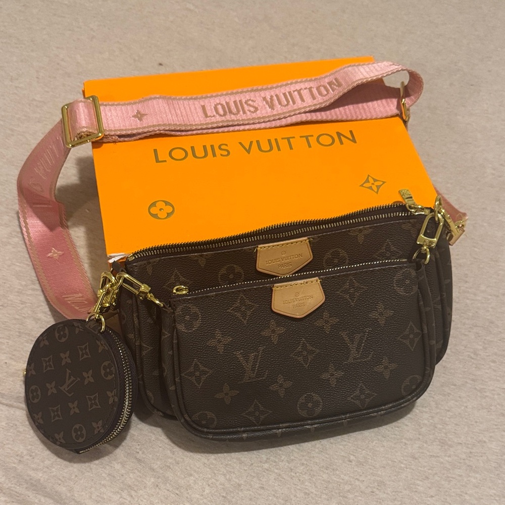 Louis Vuitton Monogram Multi Pochette with Pink Strap-READ THE ENTIRE LISTING